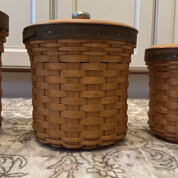 Longaberger 4 basket canister set with plastic inserts and lids - Picture 11 of 16